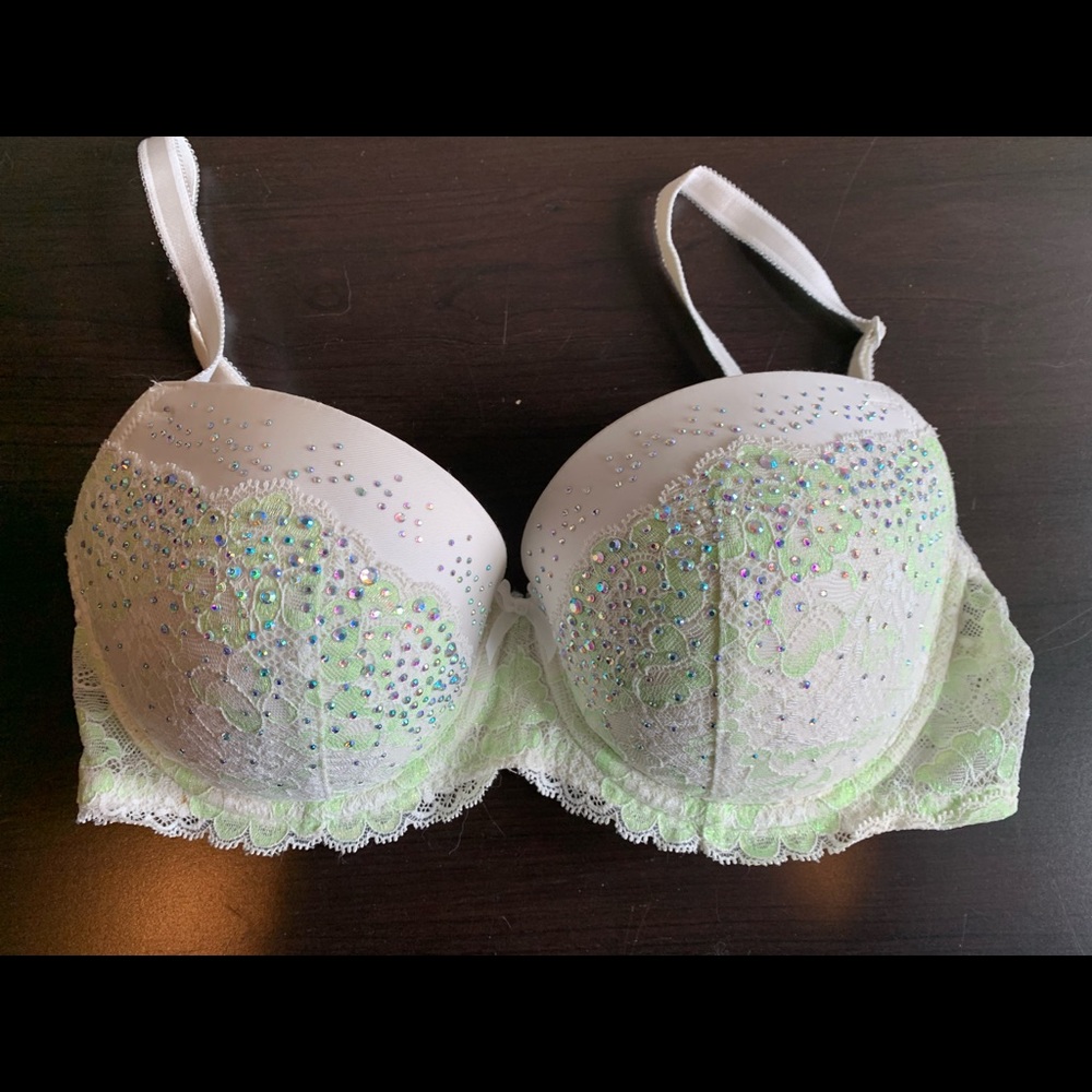 Limited edition Angel’s Bra